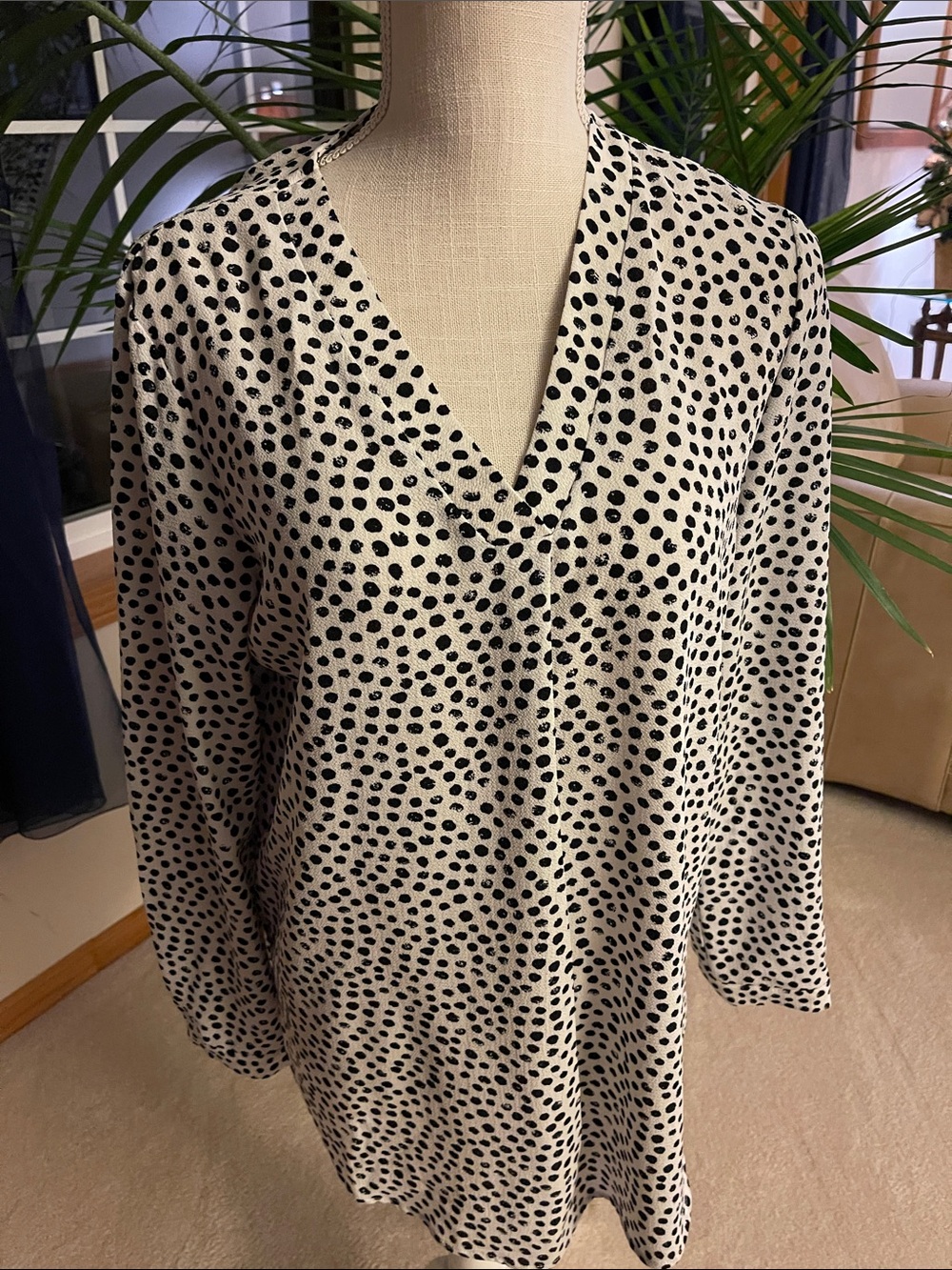 Adrianna Papell Black Polka Dot V-Neck Tunic on Cream